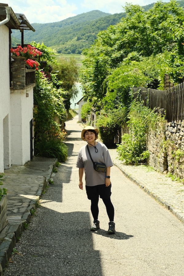 ダイエット以前。この頃はオーバーサイズの服を着ることが多かったが、やせてサイズが合わなくなり断捨離した